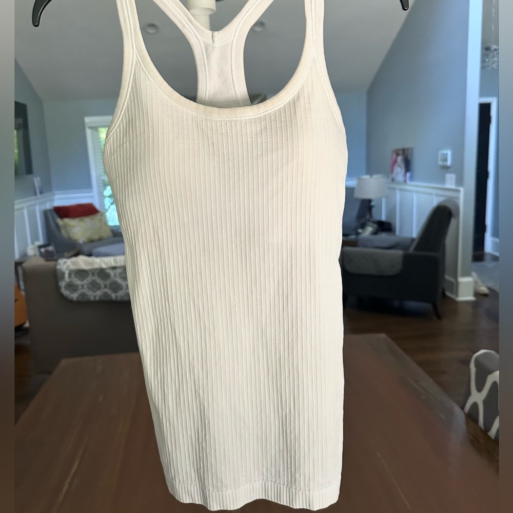 Ebb to street white lululemon size 4 tank top